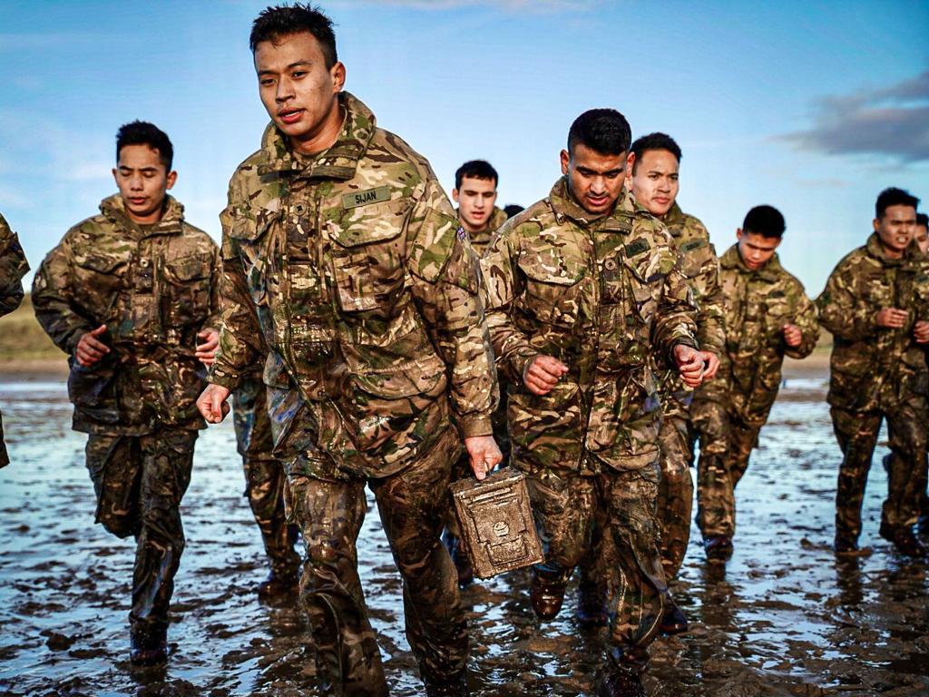 selection and training process for a Queen's Gurkha Signaller